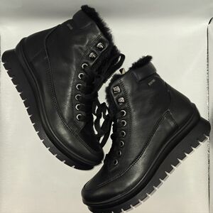 Y2K Women's New Italian Igi & Coco Original Black Winter Boots with Fur Lining